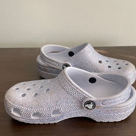 CROCS Kids Bluish Silver Glitter Shoes (size 13) - Picture 6 of 9